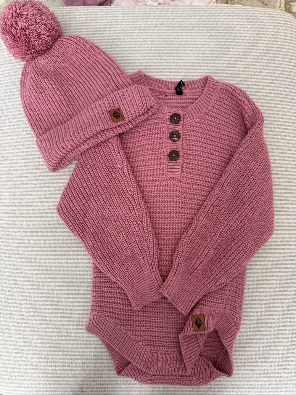 Kyte BABY Pink Knit Henley Sweater Bodysuit with Pom Beanie